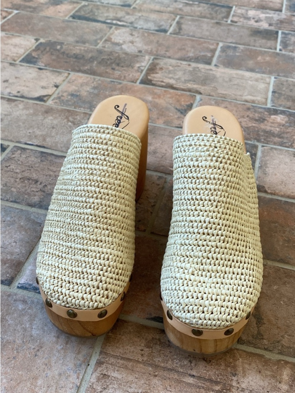 Free People Woven Raffia Slide Clogs - Natural